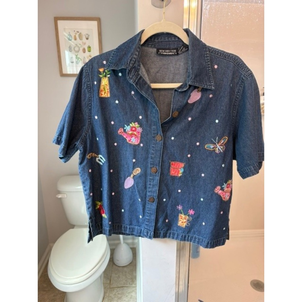 New Directions Denim Embroidered Gardening Button Front Shirt Cottagecore Floral